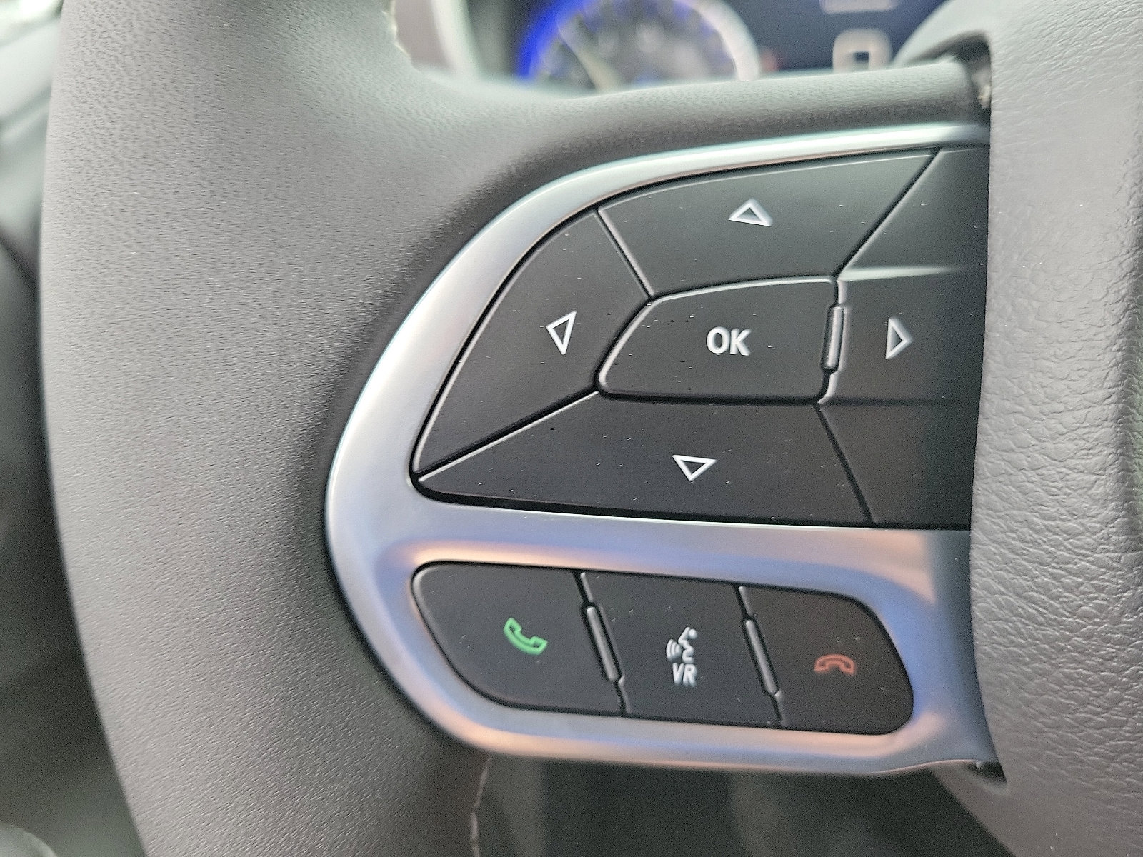 2025 Chrysler Voyager LX photo 5