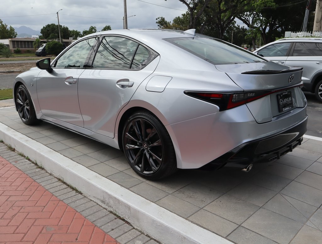 2025 Lexus IS 300 F SPORT photo 8