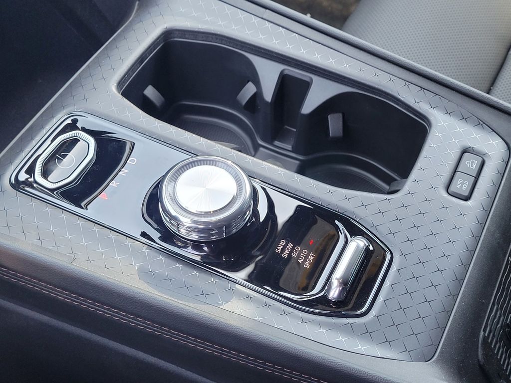 2025 Jeep Wagoneer S Launch Edition photo 12