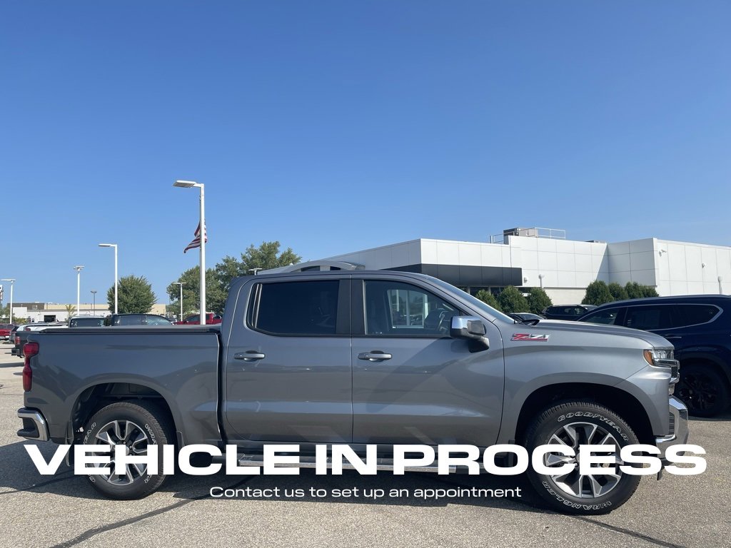 Used 2019 Chevrolet Silverado 1500 LT with VIN 3GCUYDED4KG284776 for sale in Rochester, Minnesota