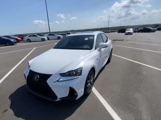 2019 Lexus IS 300 F SPORT's photo