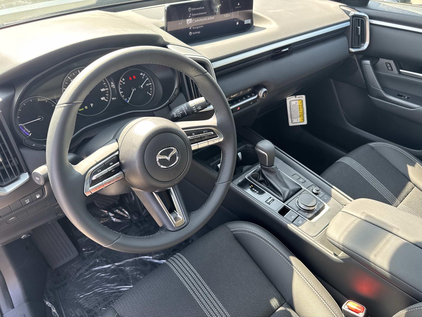 2025 Mazda CX-50 Preferred photo 4