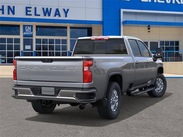 2025 Chevrolet Silverado 3500HD LT photo 3