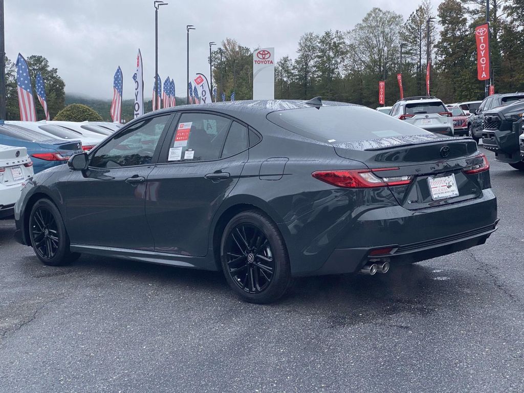 2026 Toyota Camry SE photo 3