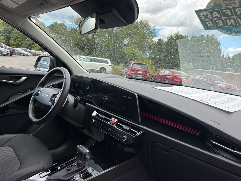 2023 Kia Niro EX Touring photo 41
