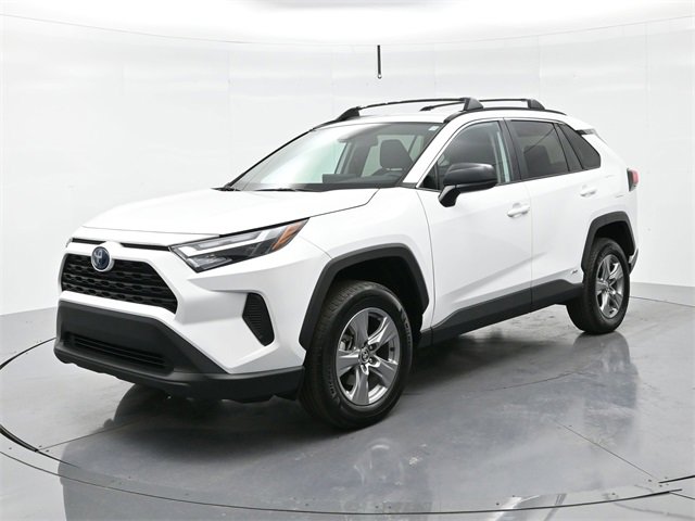 2024 Toyota RAV4 Hybrid LE photo 2