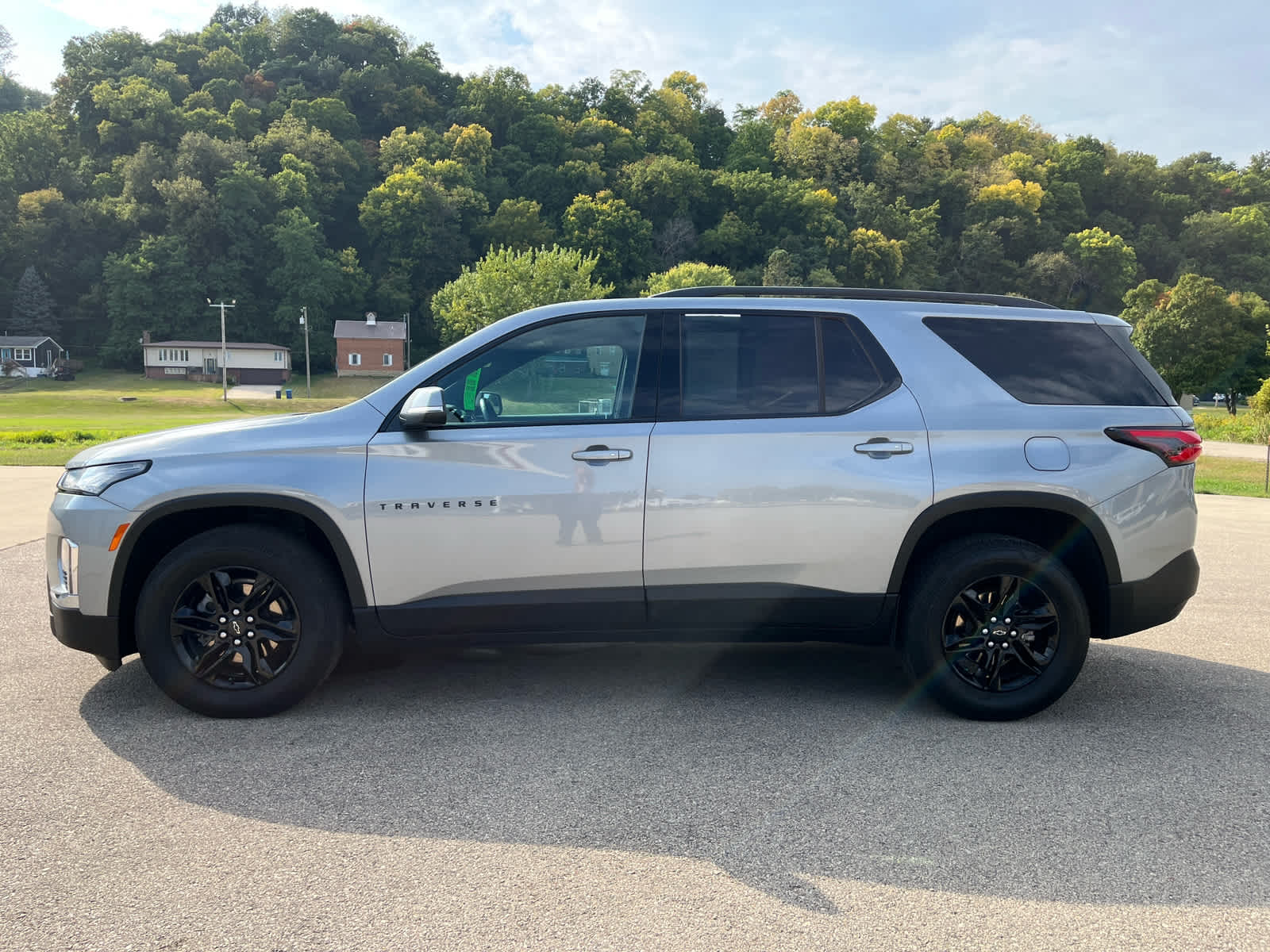 2023 Chevrolet Traverse Cloth photo 9