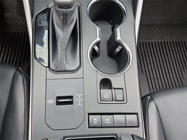 2022 Toyota Highlander Hybrid XLE photo 19