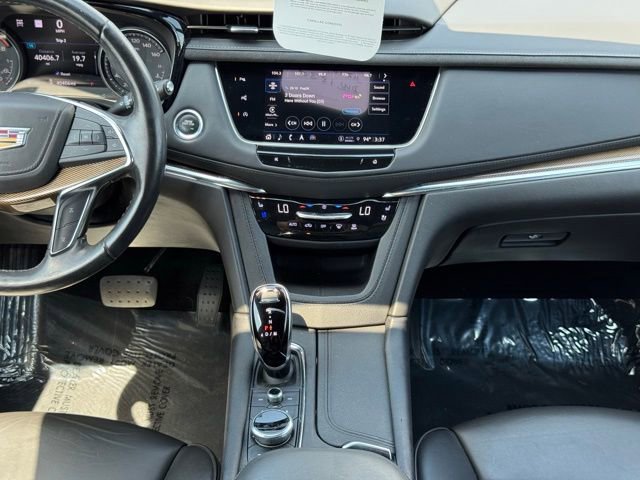 2022 Cadillac XT5 Platinum Premium Luxury photo 25