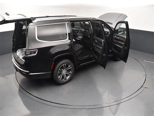 2024 Jeep Grand Wagoneer photo 28