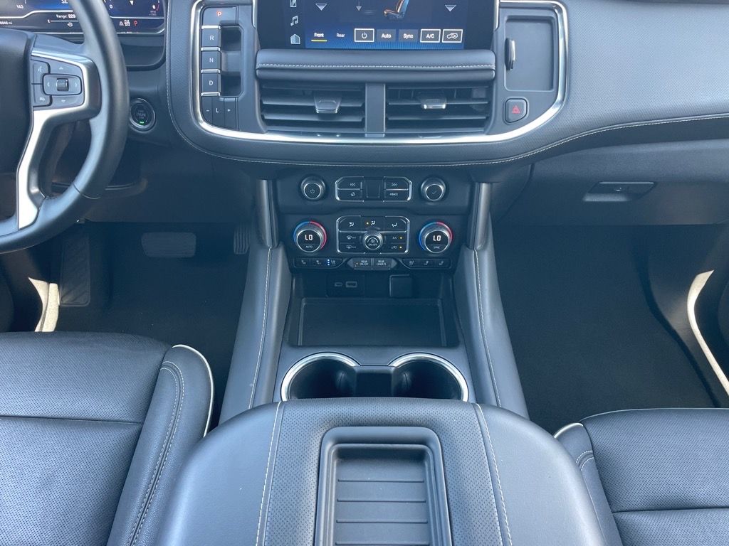 2023 Chevrolet Suburban Premier photo 17