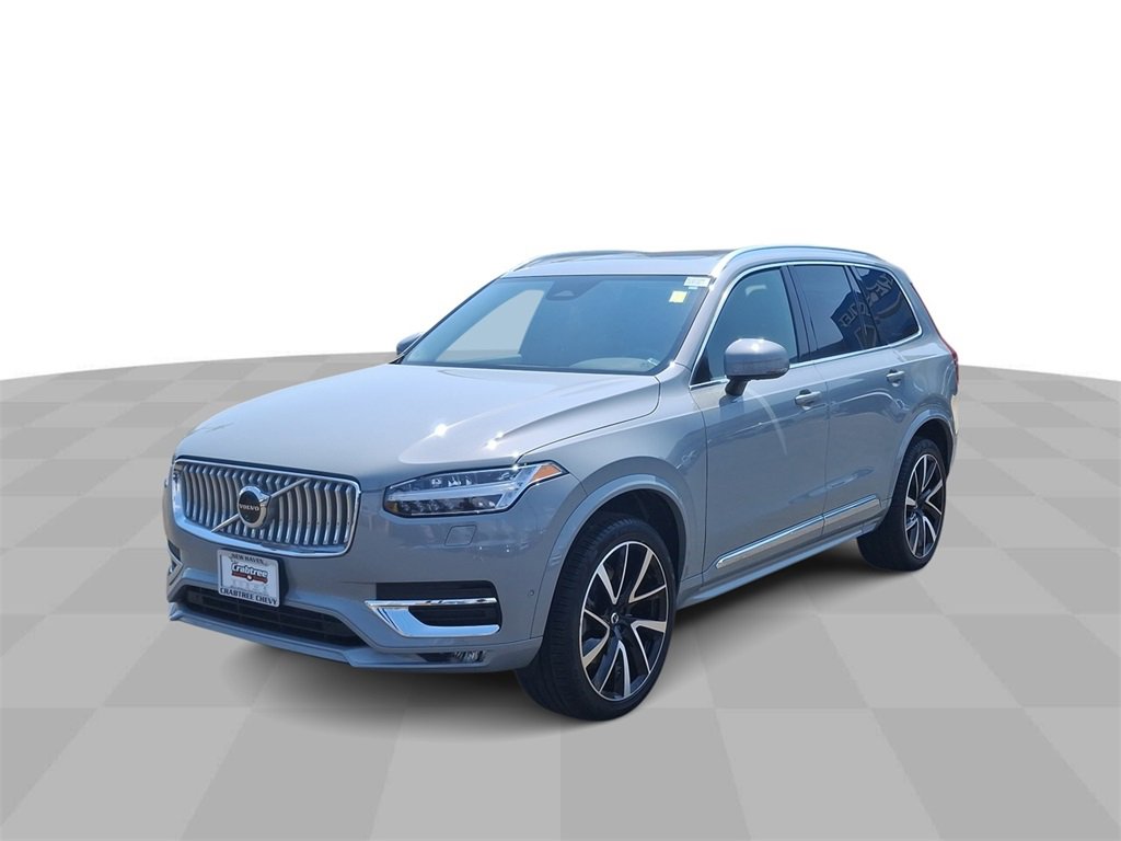 2024 Volvo XC90 Plus's photo