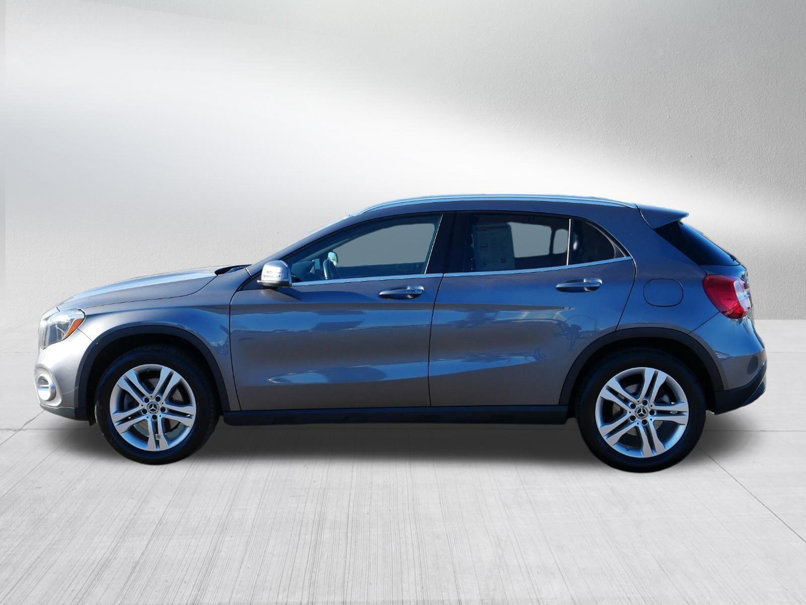 2019 Mercedes Benz GLA 250 4MATIC photo 3