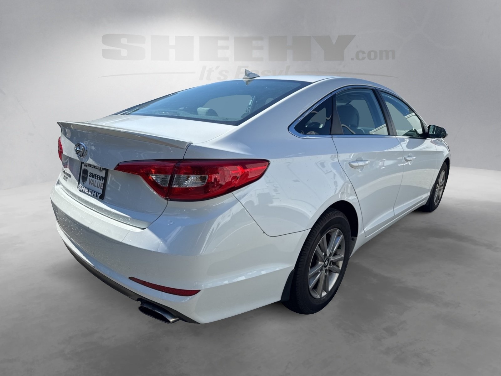 2015 Hyundai Sonata SE photo 12