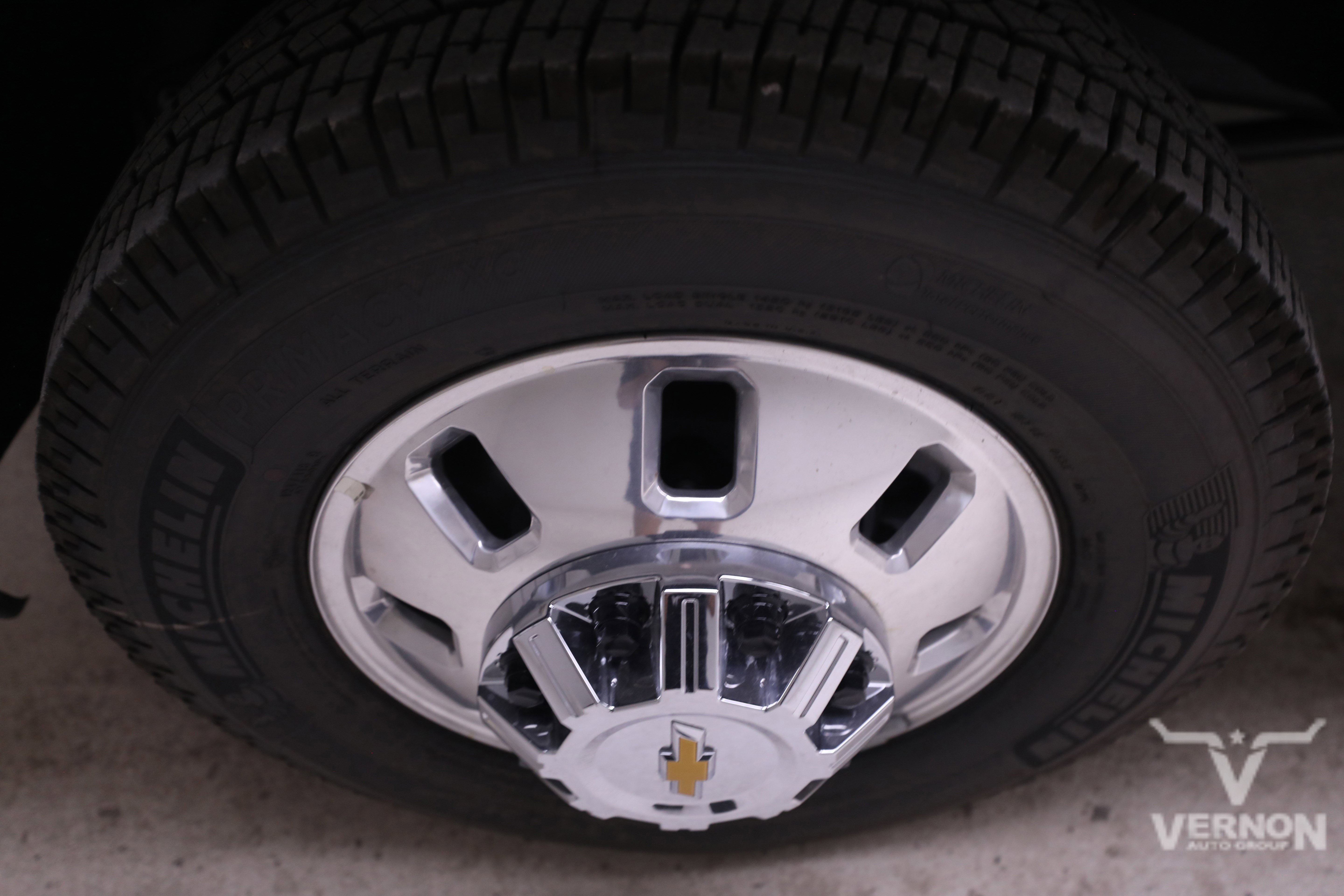 2025 Chevrolet Silverado 3500HD LT Texas Edition photo 4