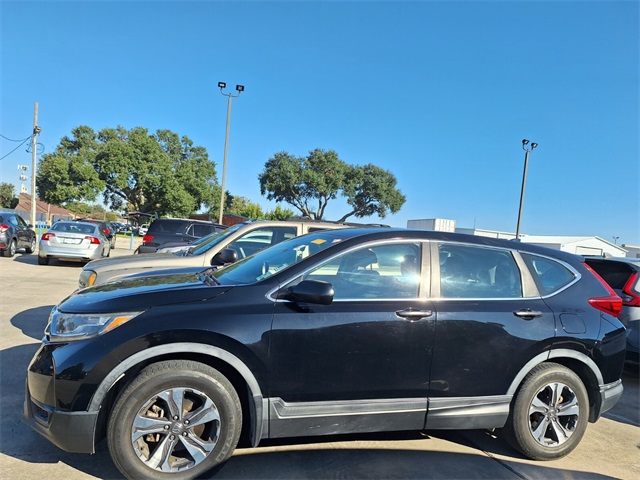 2017 Honda CR-V LX photo 2