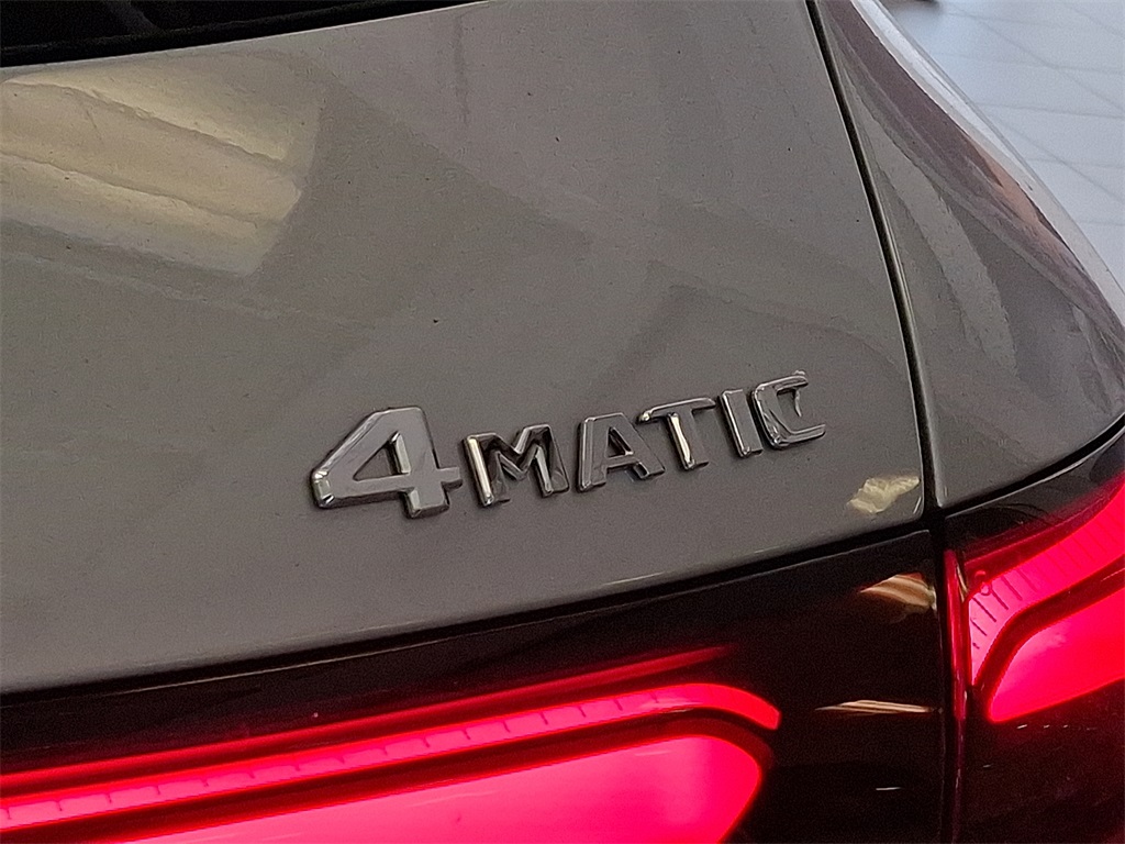 2025 Mercedes Benz GLC 350e 4MATIC photo 23