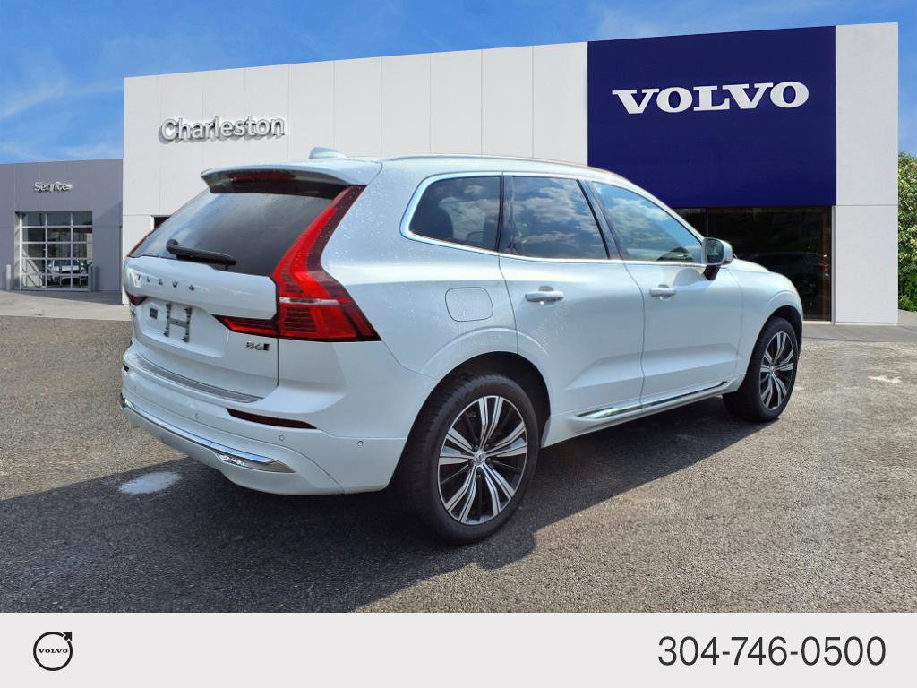 2022 Volvo XC60 Inscription photo 3