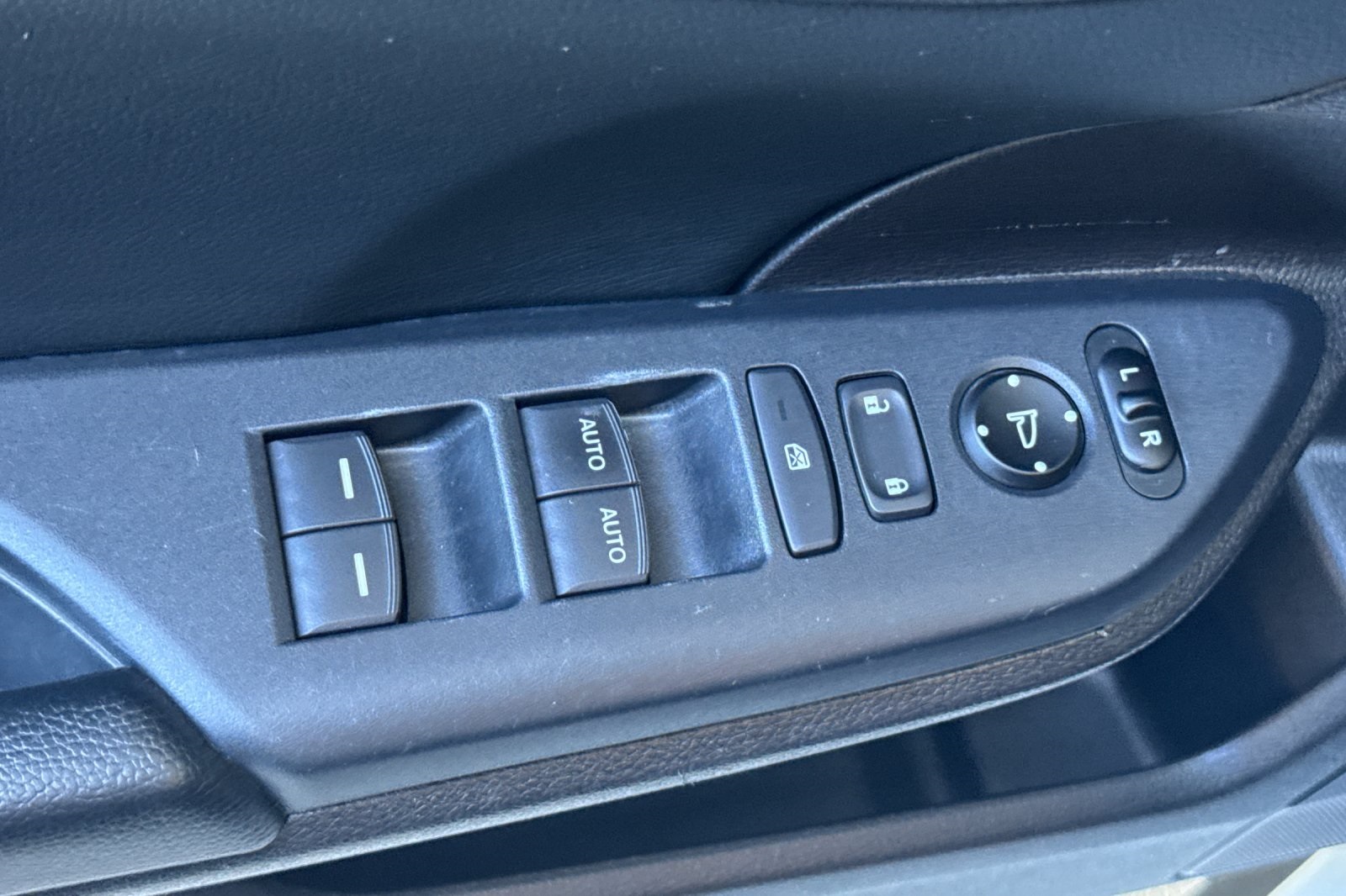 2019 Honda Civic Sport Touring photo 12