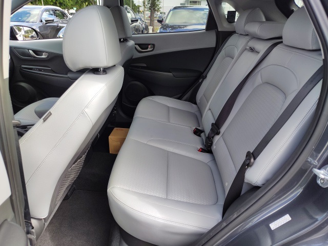 2020 Hyundai Kona Limited photo 3