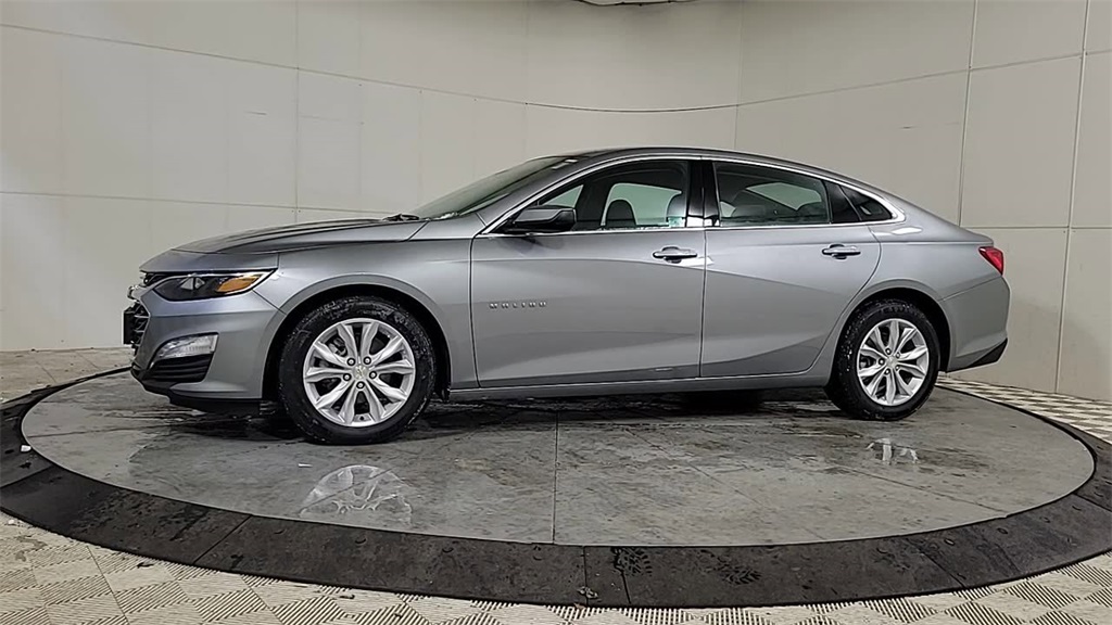 2024 CHEVROLET MALIBU - Image 4