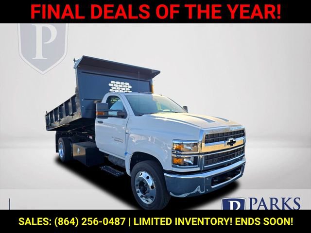 2024 Chevrolet Silverado 4500 Medium Duty Chassis Cab Work Truck's photo