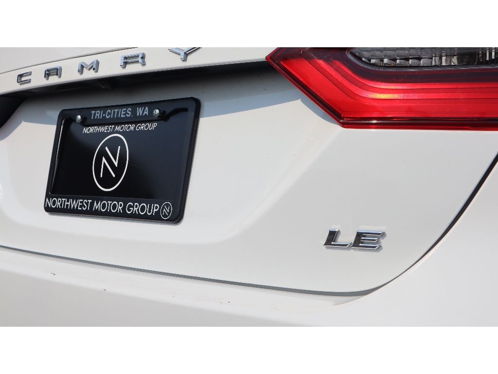 2024 Toyota Camry LE photo 23