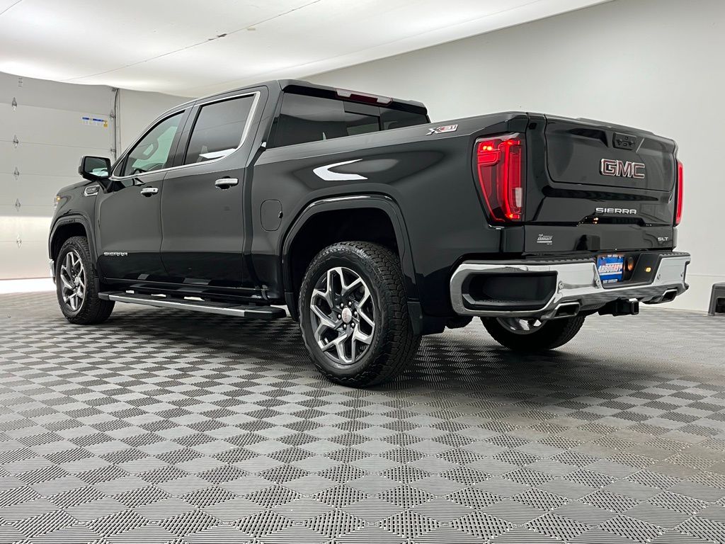 2023 Gmc Sierra 1500 SLT photo 5