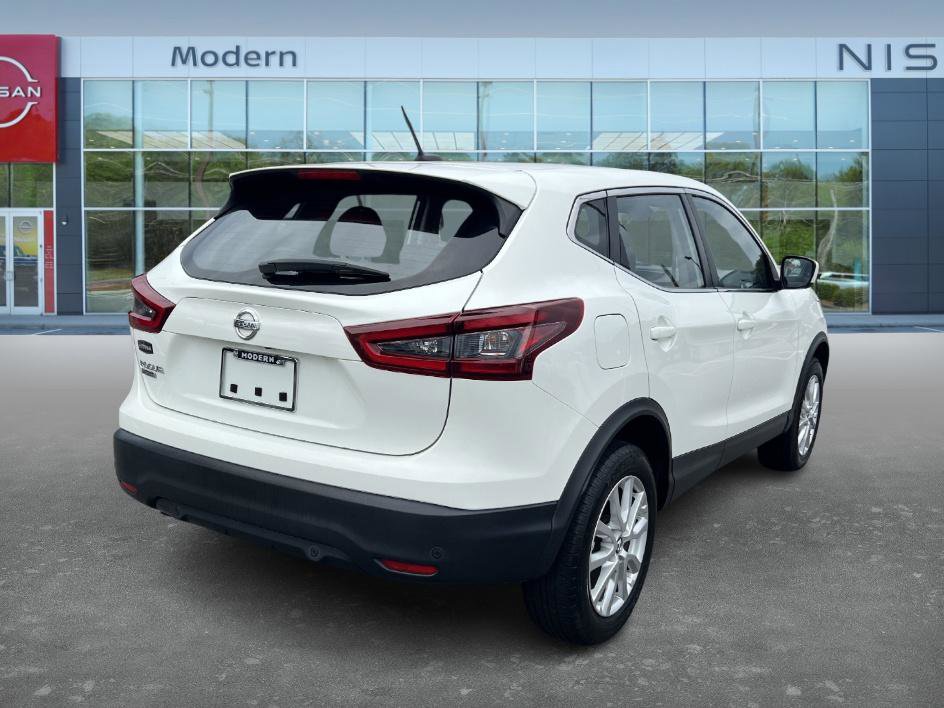 2022 Nissan Rogue Sport S photo 5