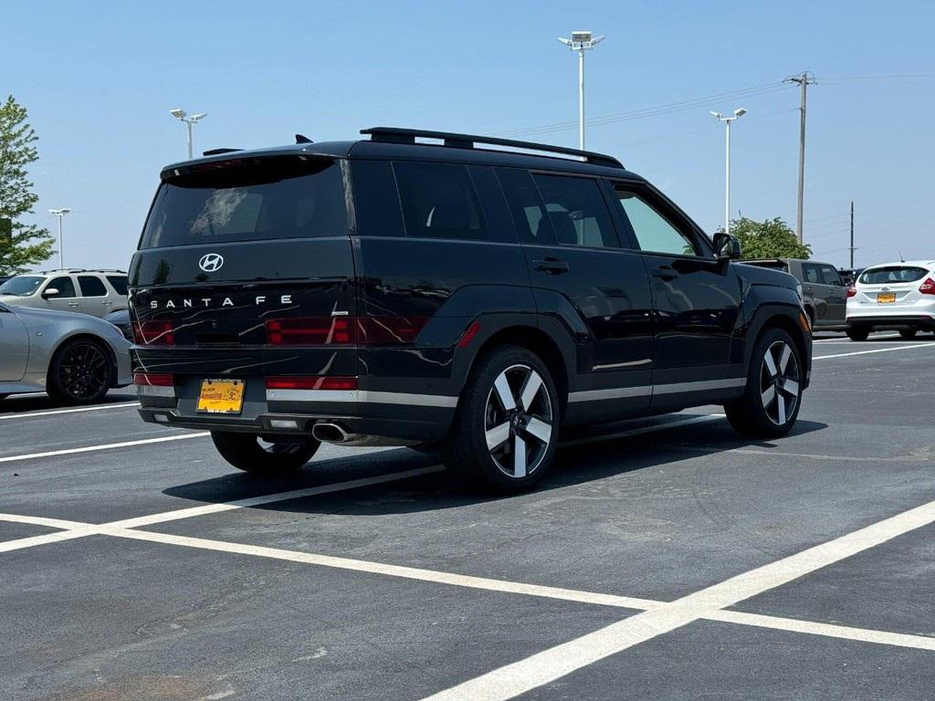 2024 Hyundai Santa Fe Limited photo 3