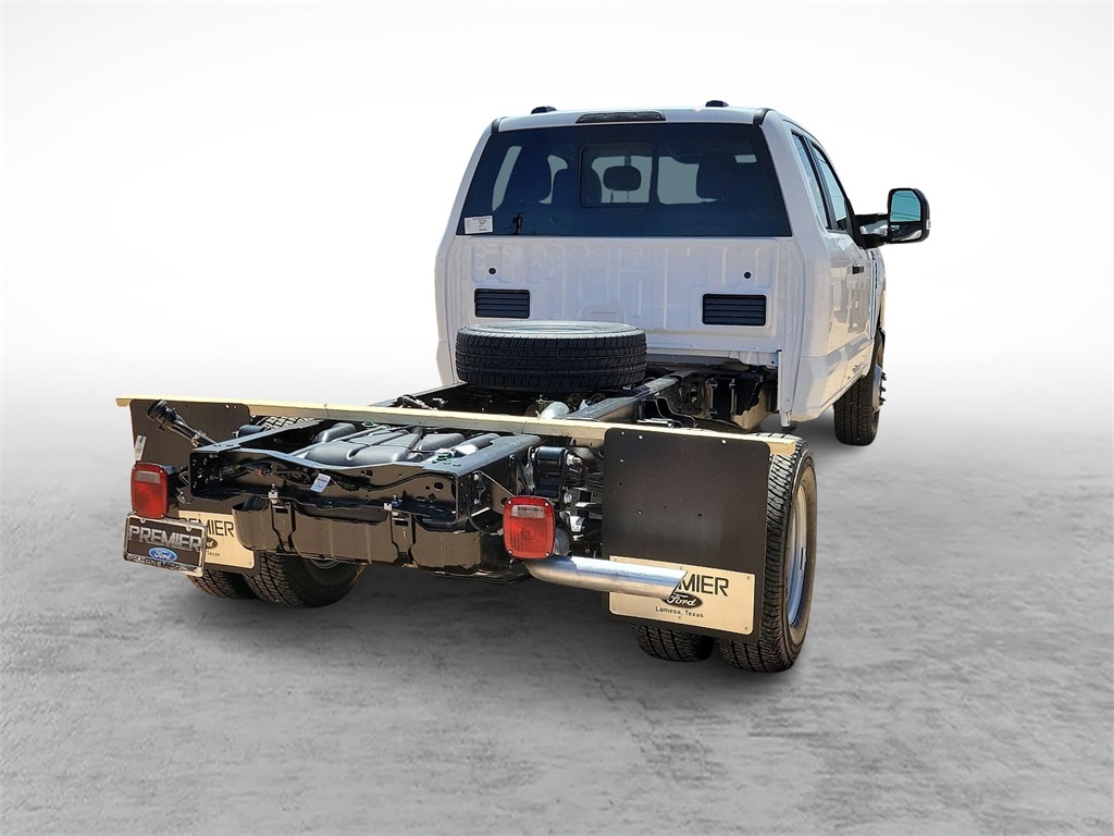 2025 Ford F-350 XL photo 10