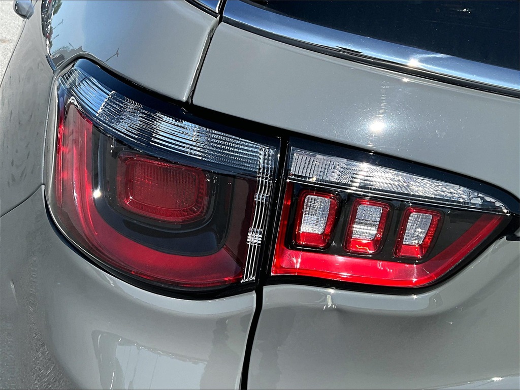 2022 Jeep Compass Limited photo 30