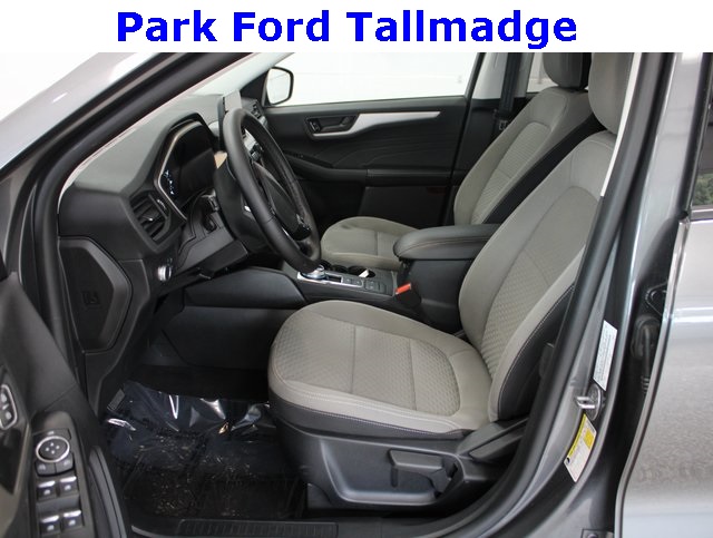 2022 Ford Escape SE photo 13