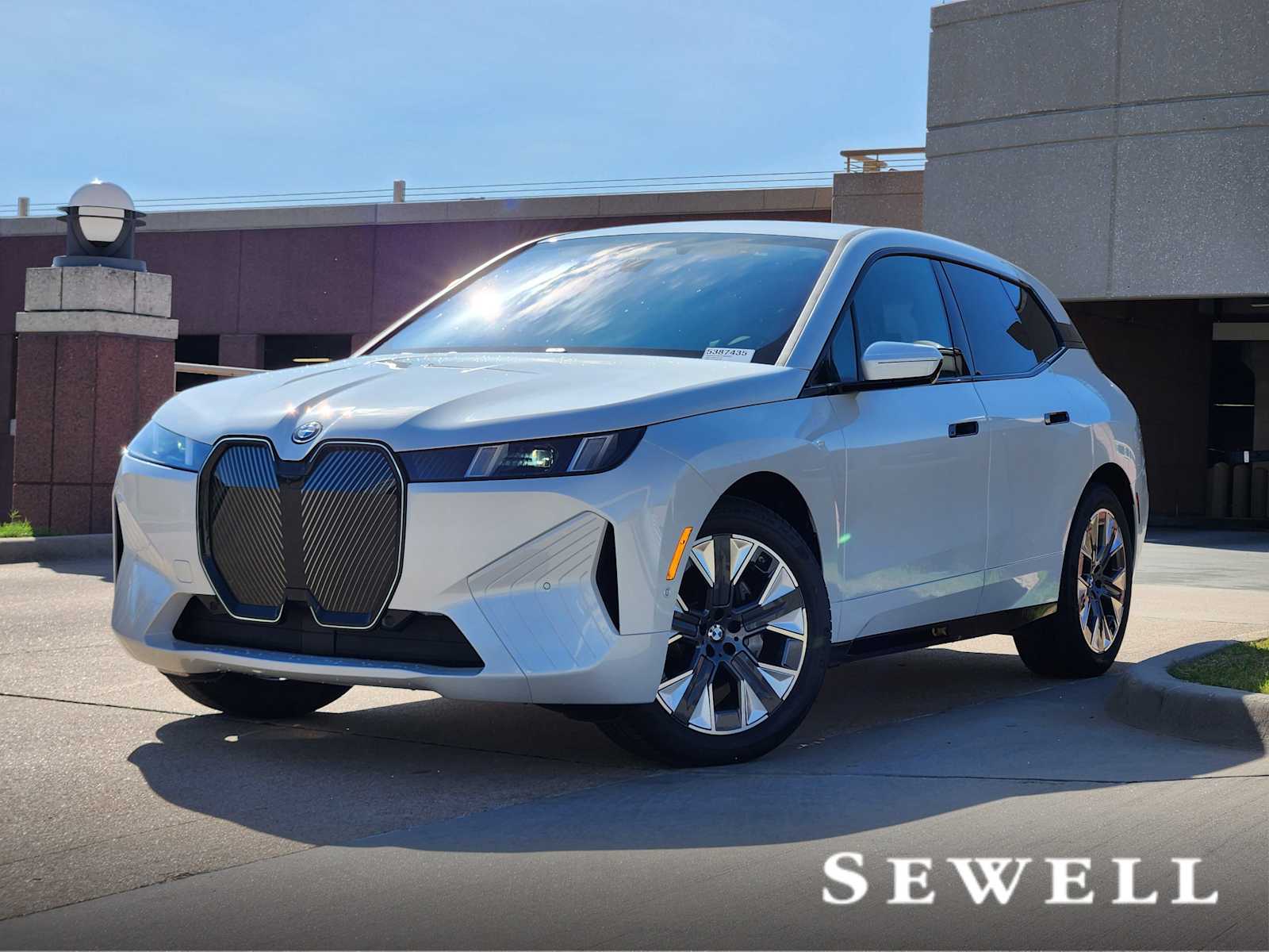 2026 BMW iX 45's photo