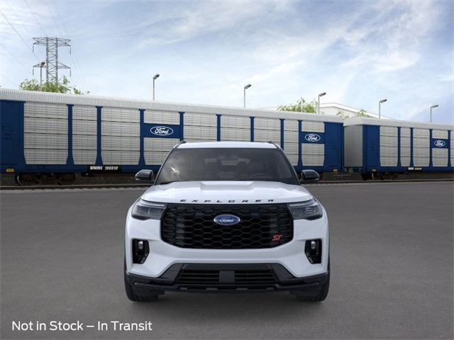 2026 Ford Explorer ST photo 4