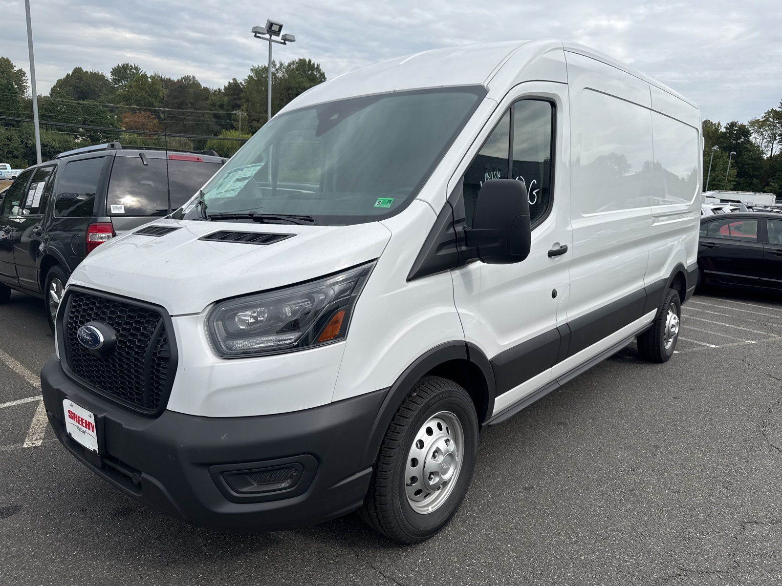 2025 Ford Transit photo 3