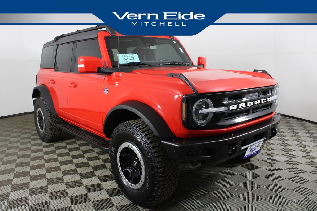 2022 Ford Bronco 4-Door Outer Banks