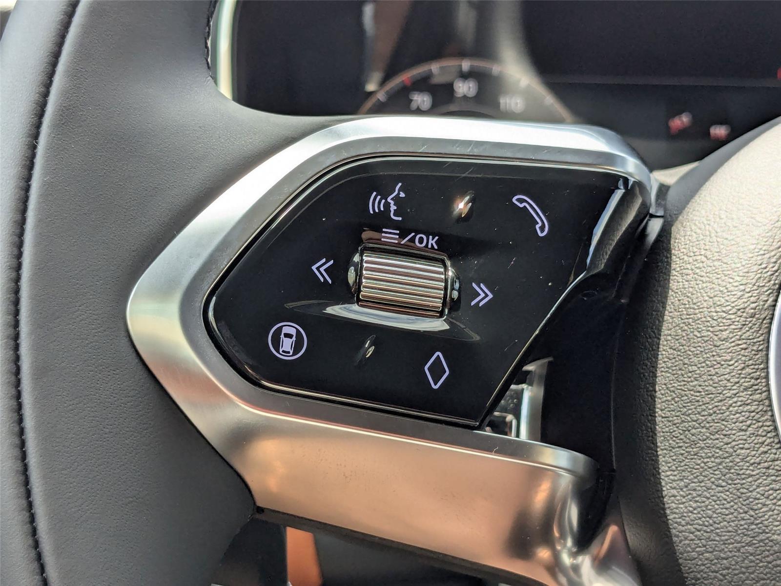 2026 Jaguar F-PACE P250 R-Dynamic S photo 17