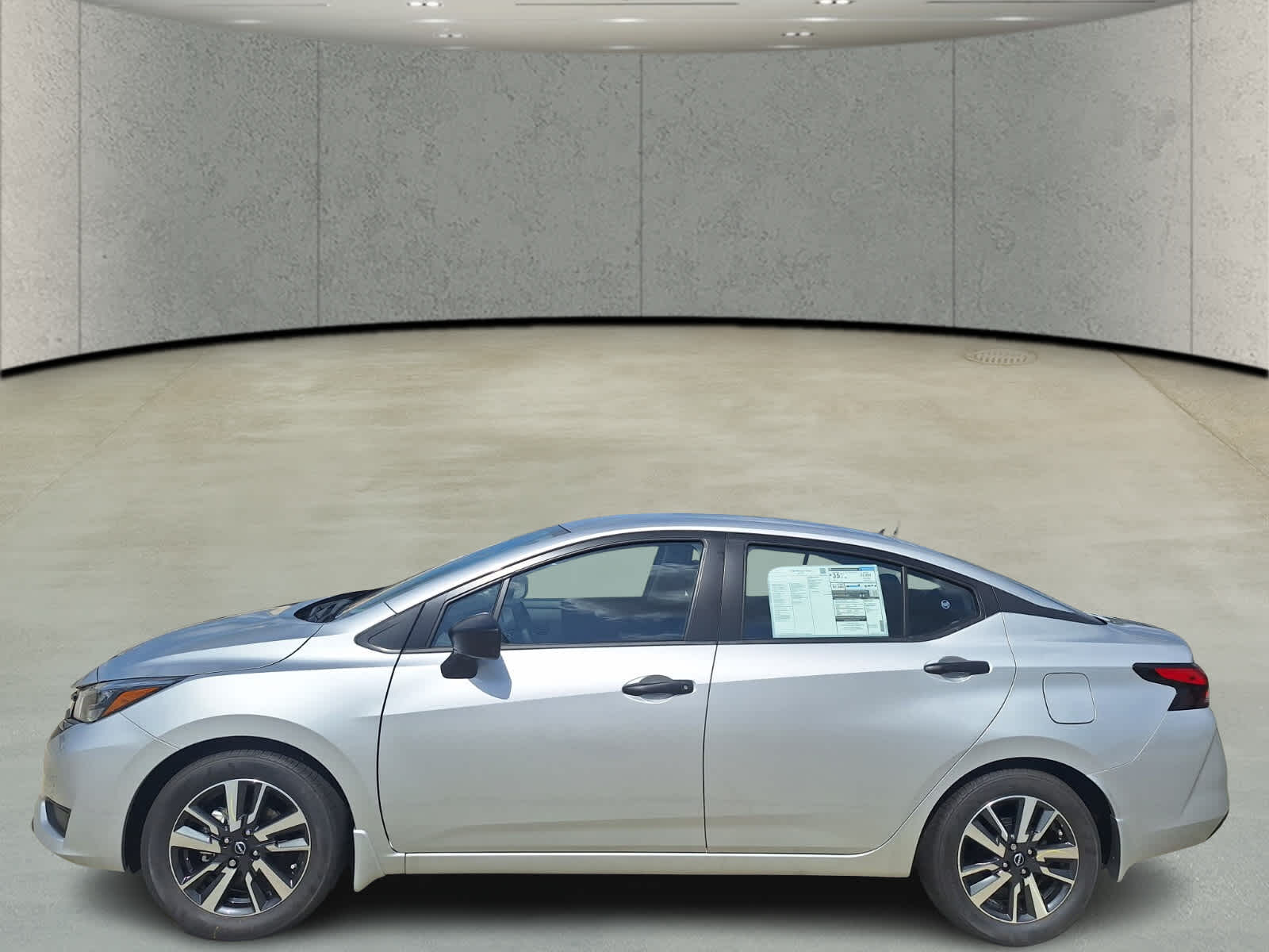 2025 Nissan Versa S photo 2
