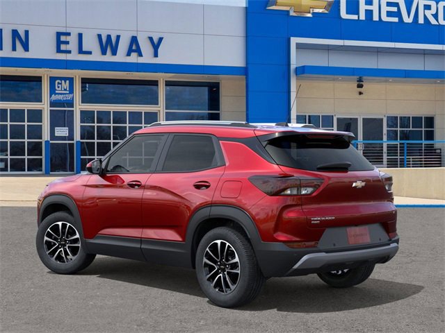 2026 Chevrolet Trailblazer LT photo 2