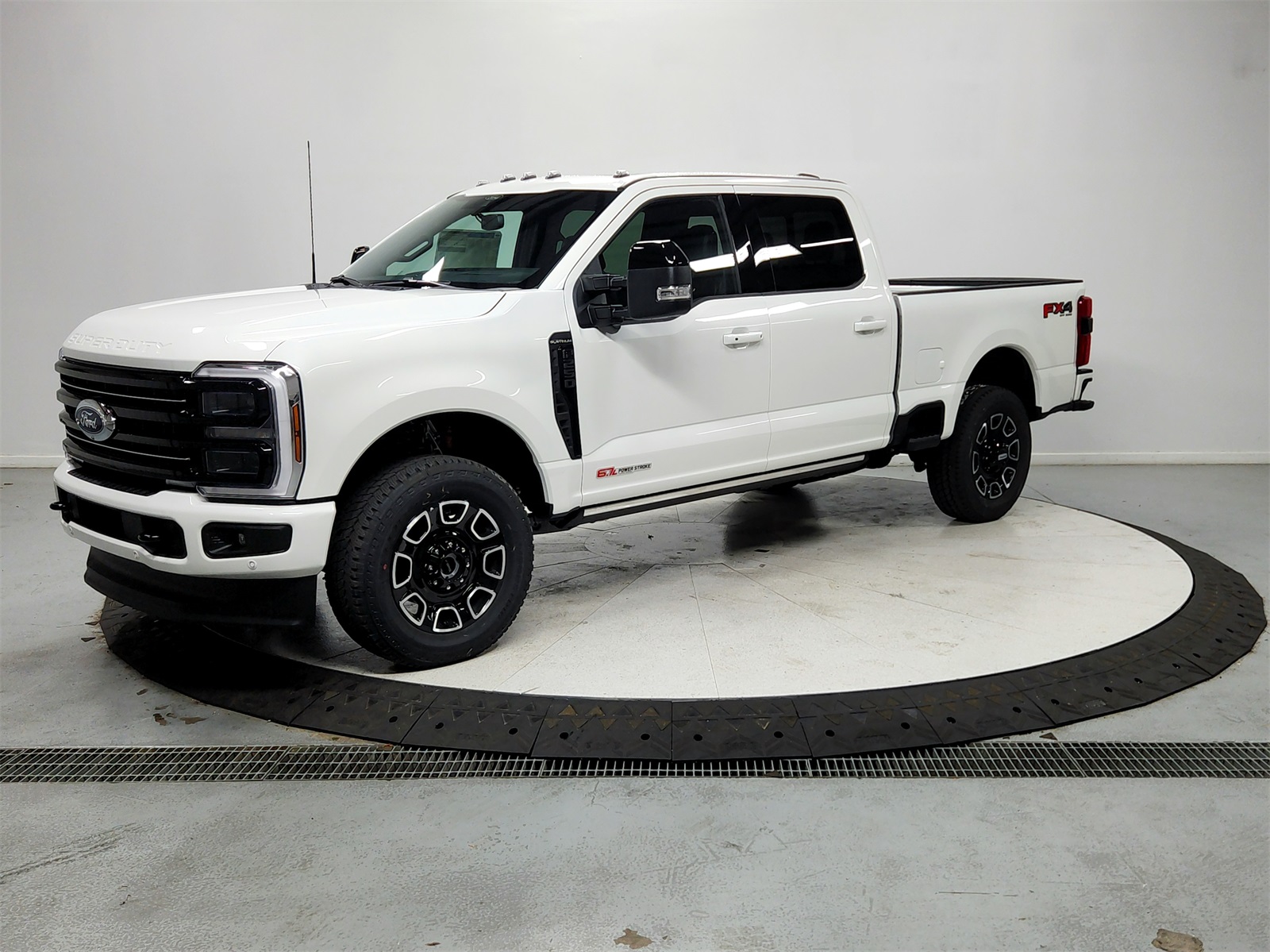 2026 Ford F-250 Platinum photo 3