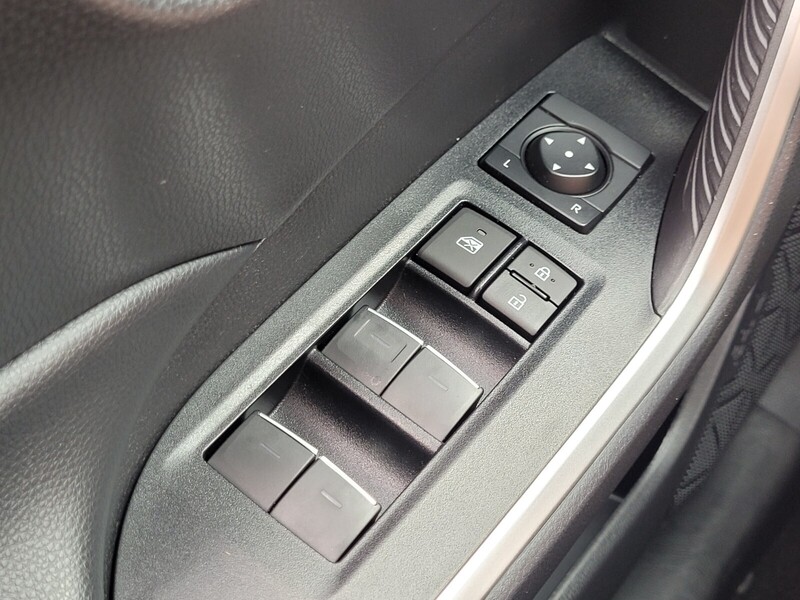2022 Toyota RAV4 XLE photo 20