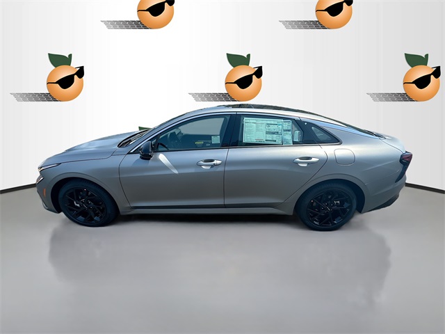 2026 Kia K5 GT-Line photo 4
