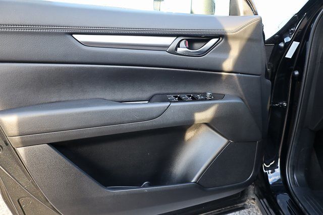 2024 Mazda CX-5 2.5 Select photo 32