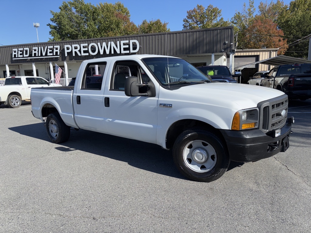 Used 2005 Ford F-250 Super Duty XLT with VIN 1FTSW20565EB72302 for sale in Little Rock