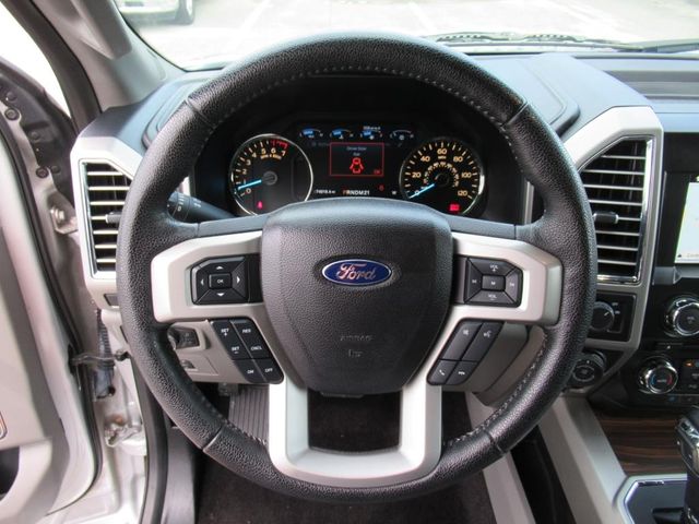 2016 Ford F-150 Lariat photo 18