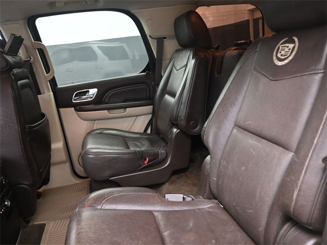 2012 Cadillac Escalade Platinum photo 9