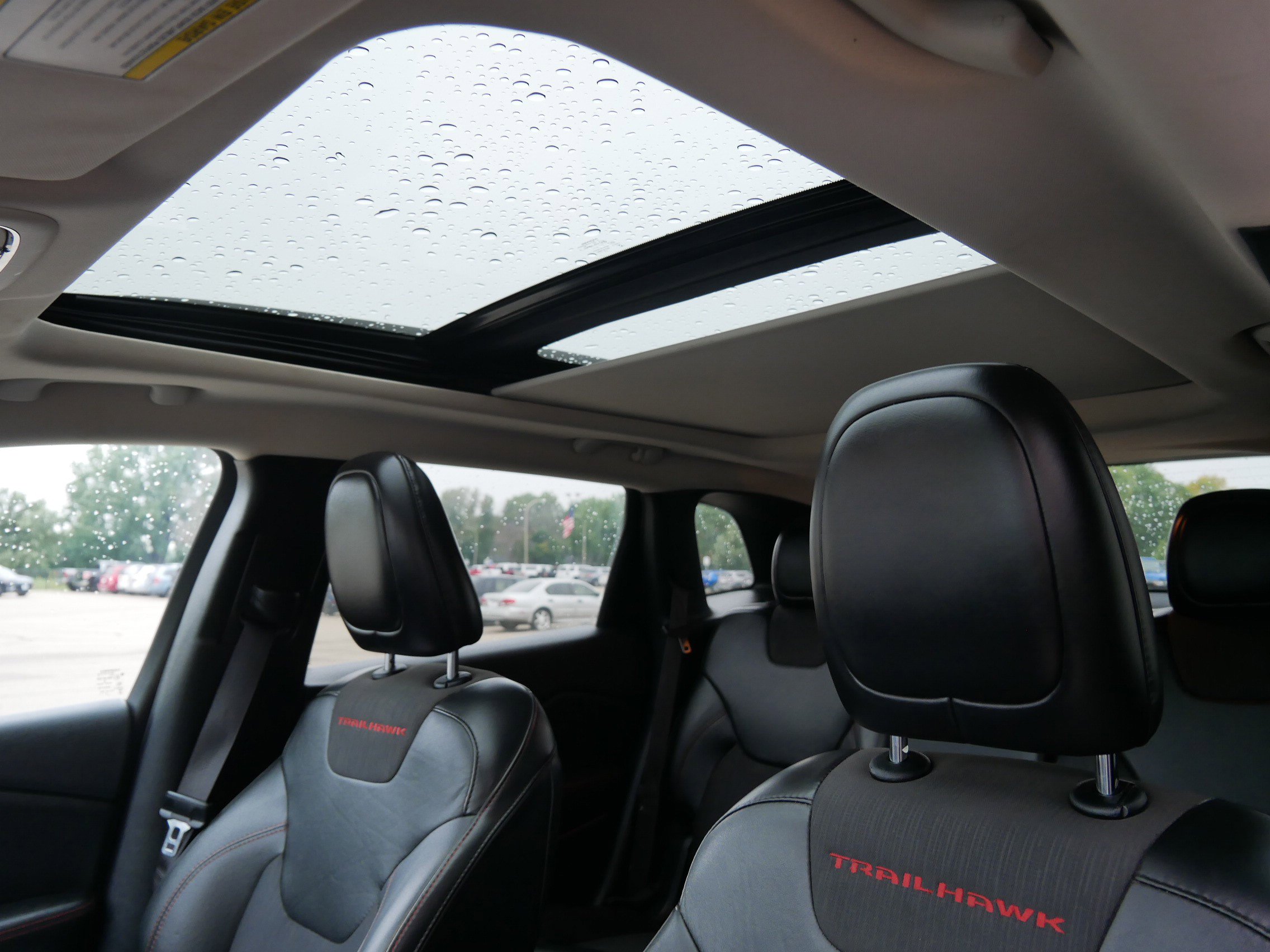 2016 Jeep Cherokee Trailhawk photo 15