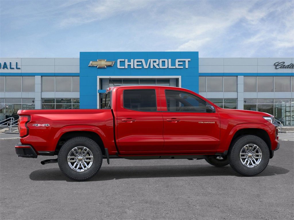 2025 Chevrolet Colorado Work Truck LT photo 5