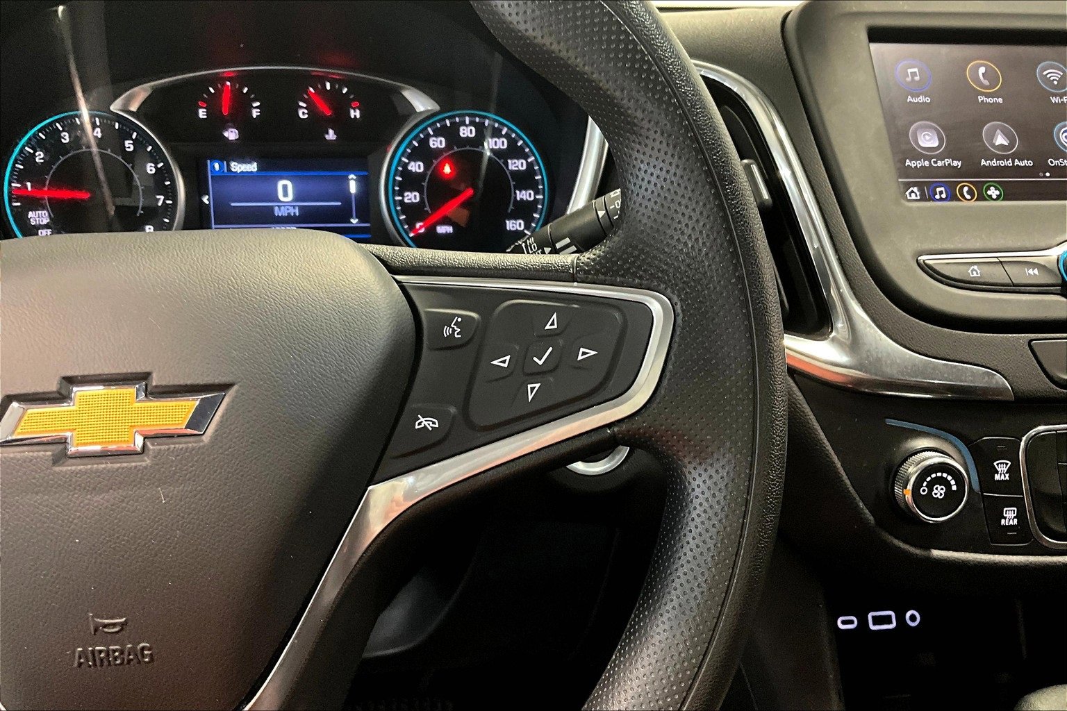2022 Chevrolet Equinox LT photo 16